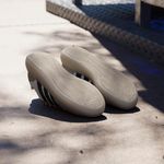 JI2315_17_FOOTWEAR_Photography_HeroMrktng-View-4
