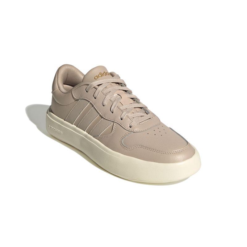 JI2346_6_FOOTWEAR_Photography_Front Lateral Top View_white