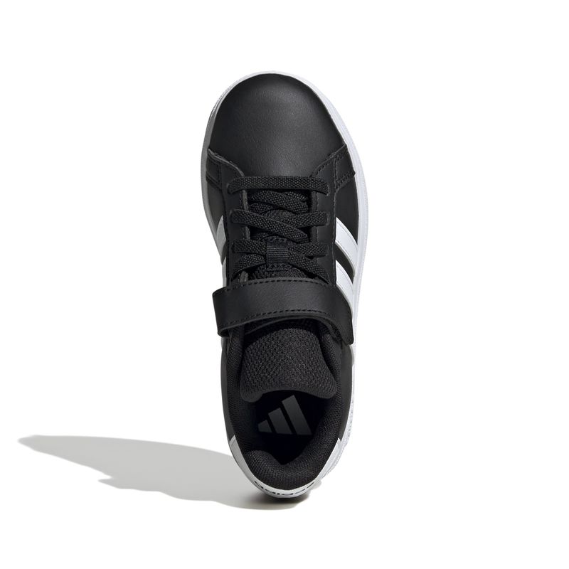 IE5995_3_FOOTWEAR_Photography_Top Portrait View_white
