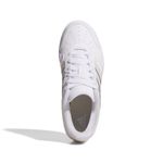 JI0901_3_FOOTWEAR_Photography_Top Portrait View_white