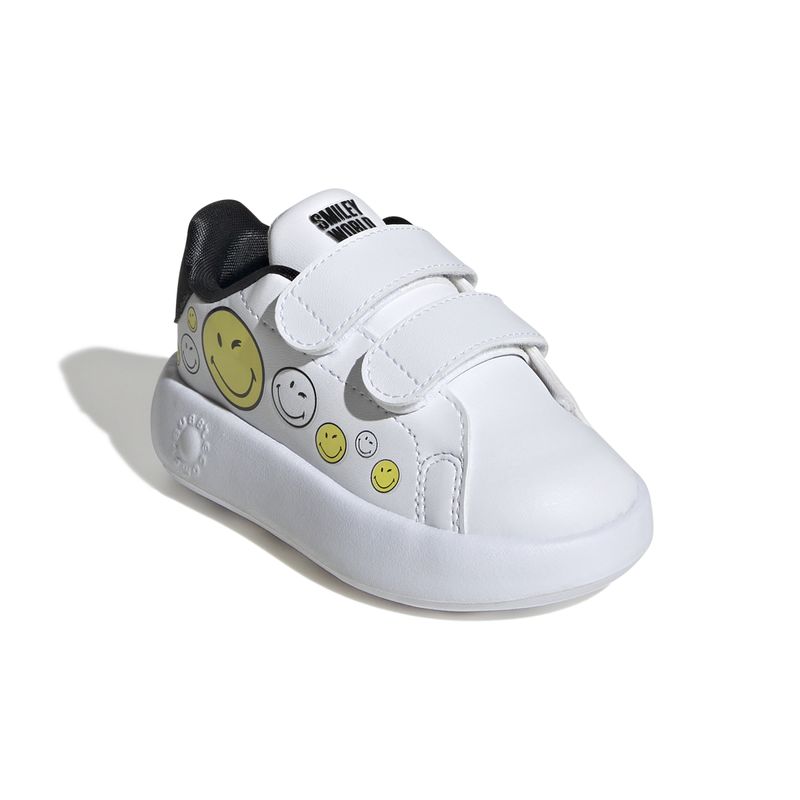 IH6257_6_FOOTWEAR_Photography_Front Lateral Top View_white