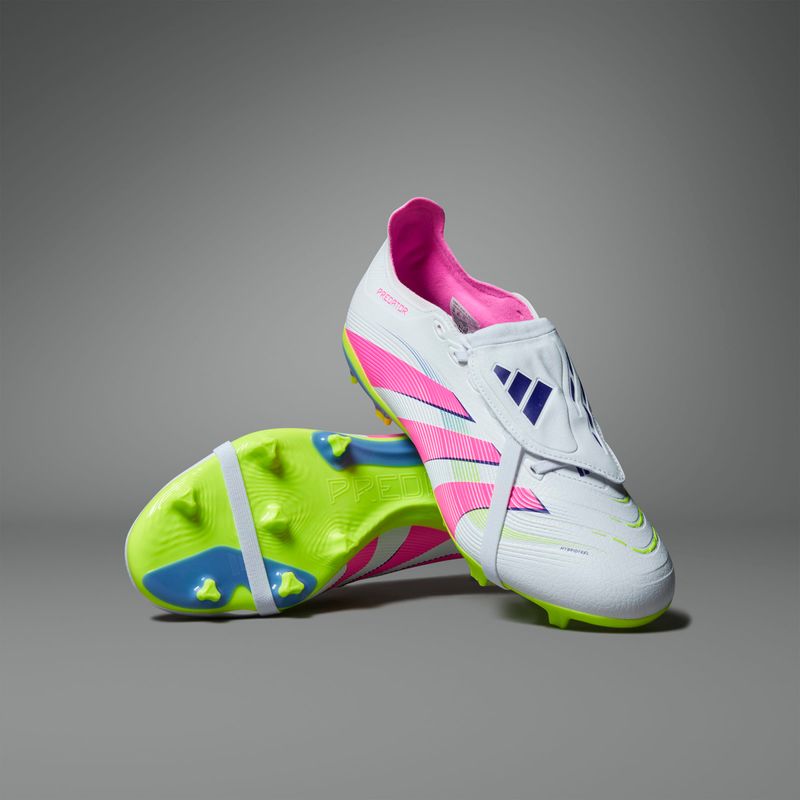 ID1320_16_FOOTWEAR_Photography_HeroMrktng View 1
