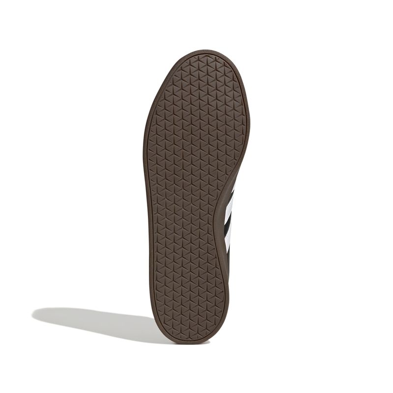 ID3712_4_FOOTWEAR_Photography_Bottom View_white