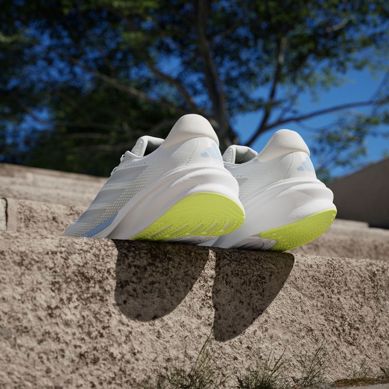 IH8654_19_FOOTWEAR_Photography_HeroMrktng-View-6