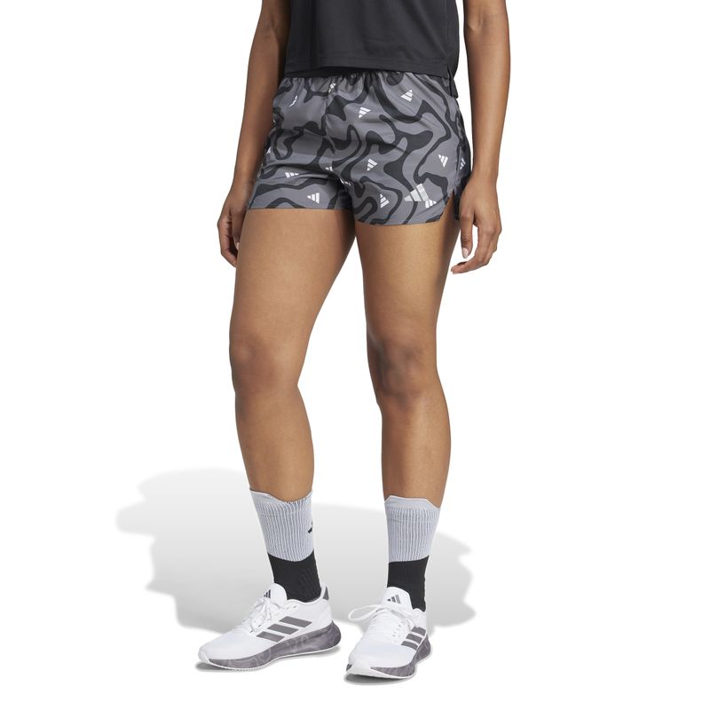 JD2345_3_APPAREL_On Model_Standard View_white