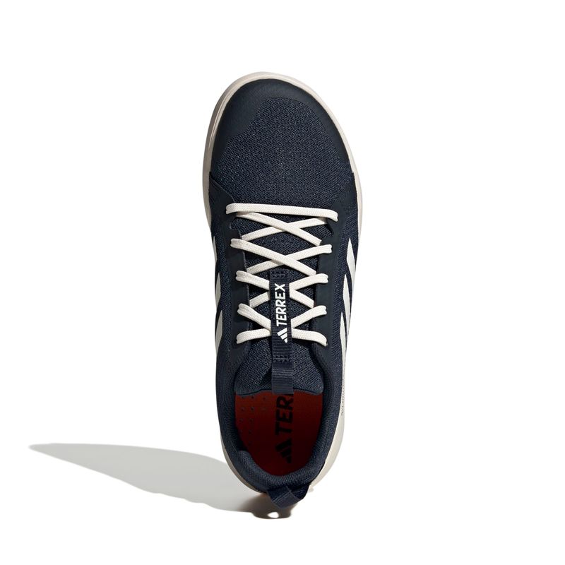 JI3500_3_FOOTWEAR_Photography_Top-Portrait-View_white