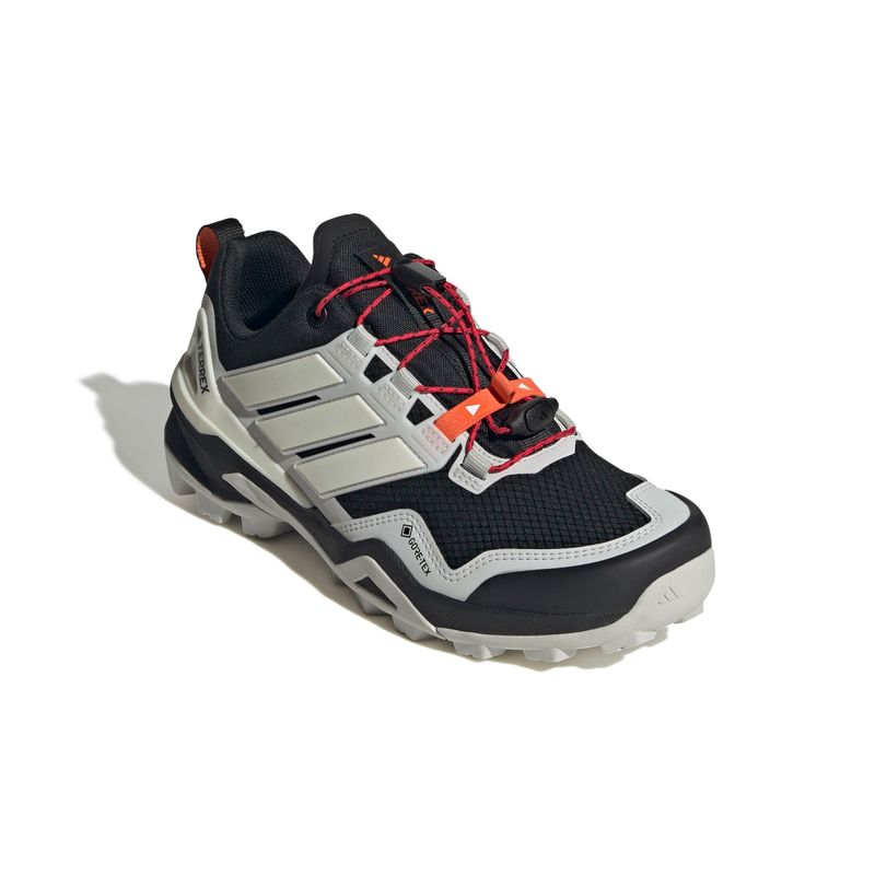 IH2802_6_FOOTWEAR_Photography_Front Lateral Top View_white