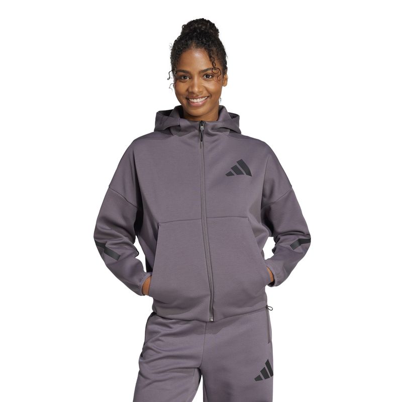 JD5985_3_APPAREL_On Model_Standard View_white