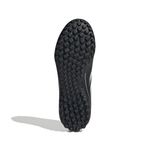 IH0101_3_FOOTWEAR_Photography_Bottom View_white