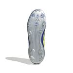IH0924_3_FOOTWEAR_Photography_Bottom View_white
