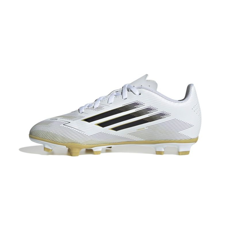 JI0029_4_FOOTWEAR_Photography_Side Medial Center View_white