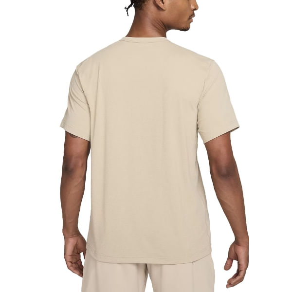 nike-dri-fit-hyverse-maglietta-da-allenamento-uomo-desert-khaki-black-dv9839-251_1-B-600x600