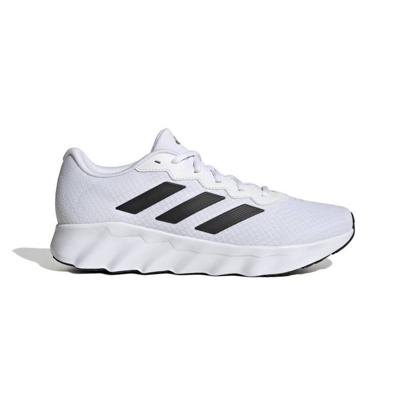 ID5252_1_FOOTWEAR_Photography_Side Lateral Center View_white