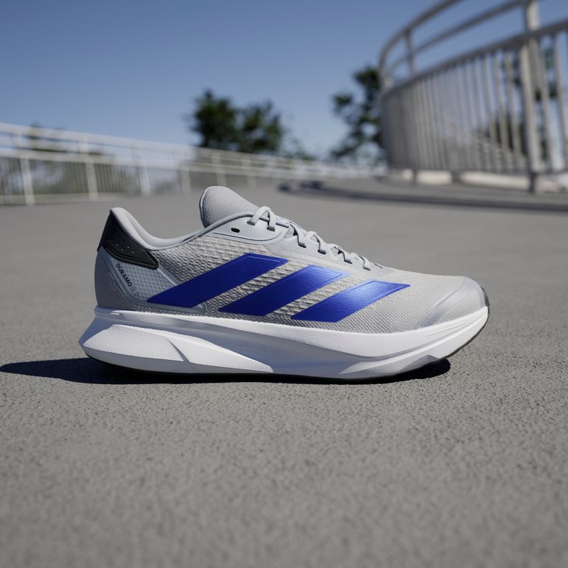 IH8219_16_FOOTWEAR_Photography_HeroMrktng View 3