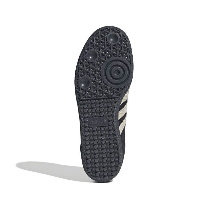 JI2680_4_FOOTWEAR_Photography_Bottom View_white