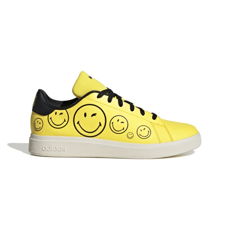 IH6277_1_FOOTWEAR_Photography_Side Lateral Center View_white
