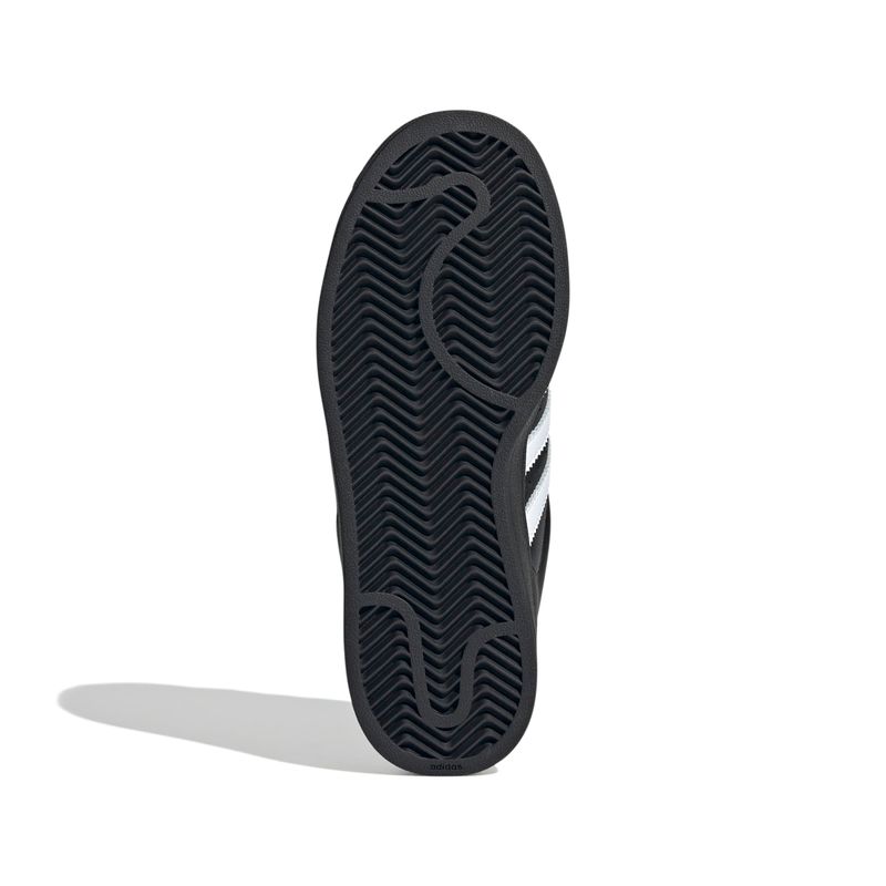 JI0216_4_FOOTWEAR_Photography_Bottom View_white