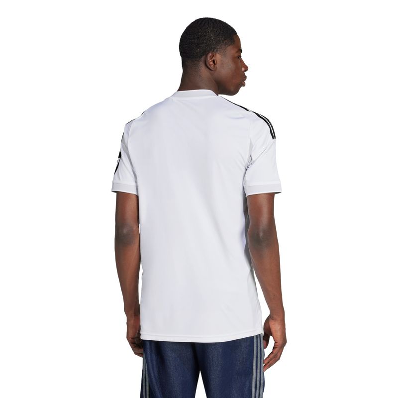 JJ1931_4_APPAREL_On Model_Back View_white