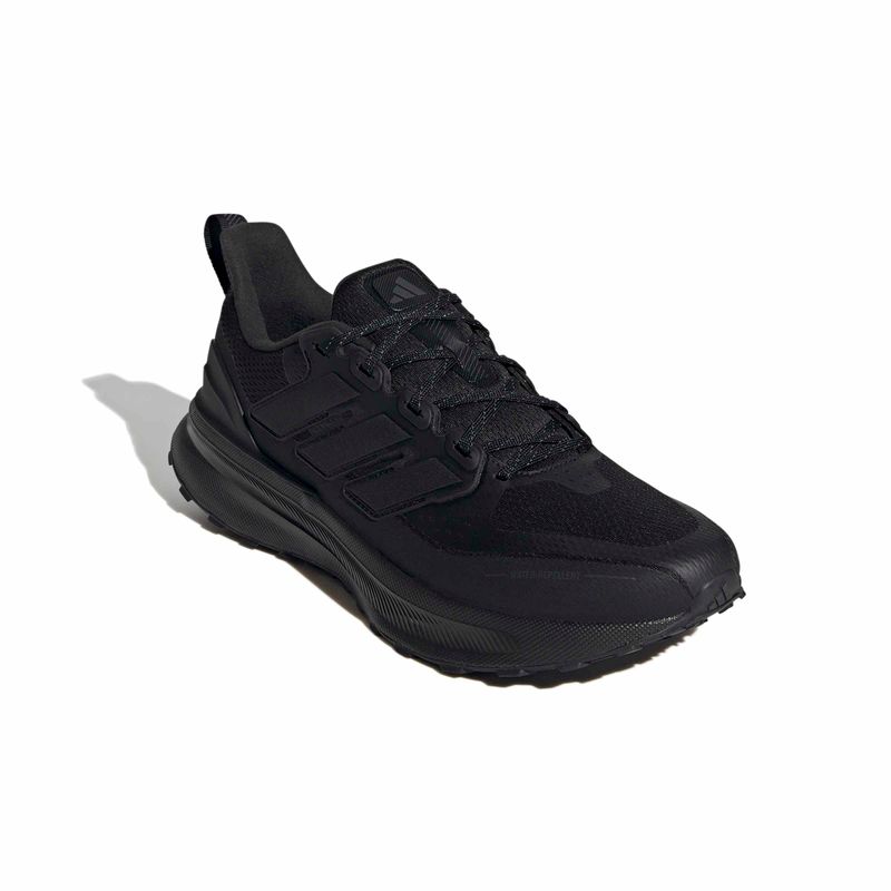 JP5908_6_FOOTWEAR_Photography_Front Lateral Top View_white