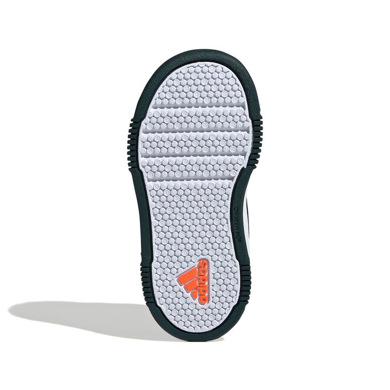 JR8128_4_FOOTWEAR_Photography_Bottom View_white
