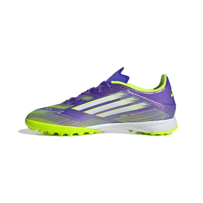 JH7724_4_FOOTWEAR_Photography_Side Medial Center View_white