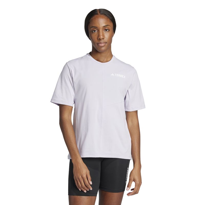 JD2106_2_APPAREL_On Model_Standard View_white