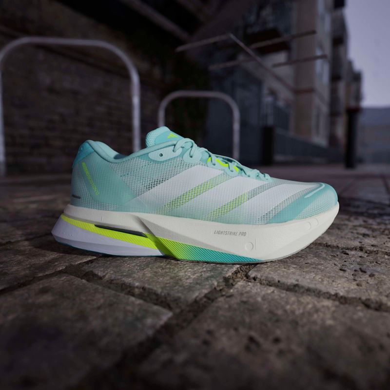 JS4957_15_FOOTWEAR_Photography_HeroMrktng View 3